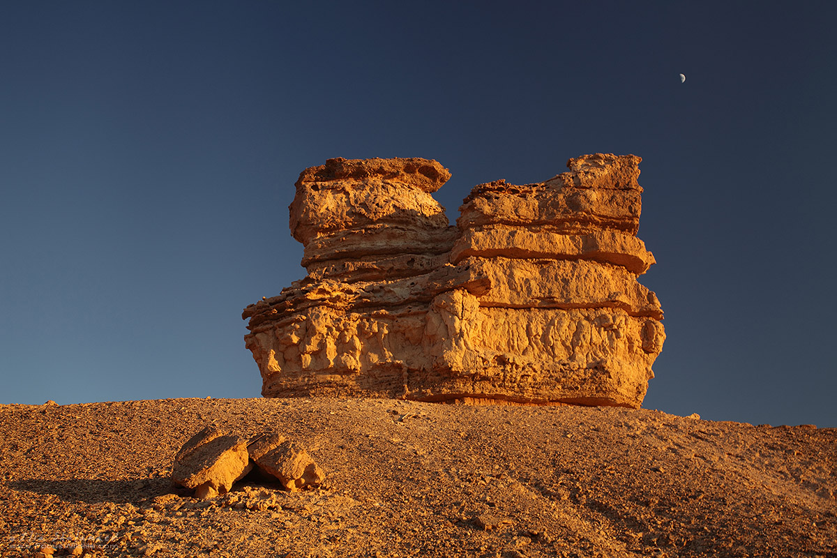 Desert stones formation